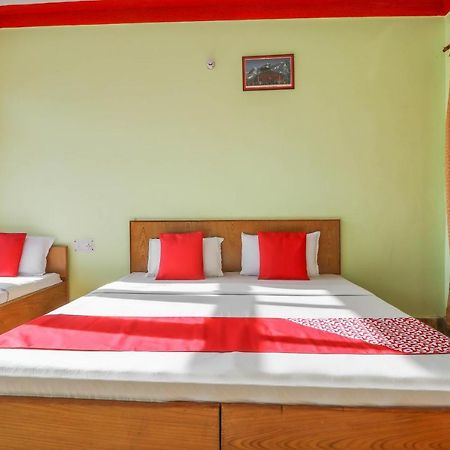 Oyo 63541 Hotel New Indra Lodge Джошимат Экстерьер фото